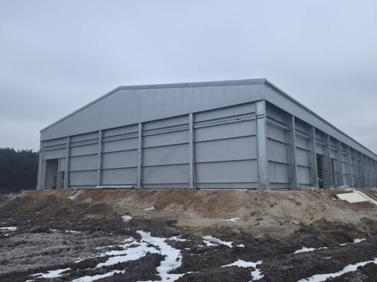 Prefabricated Steel Structure Cold Storage Warehouse With PU/PIR Sandwich Panel