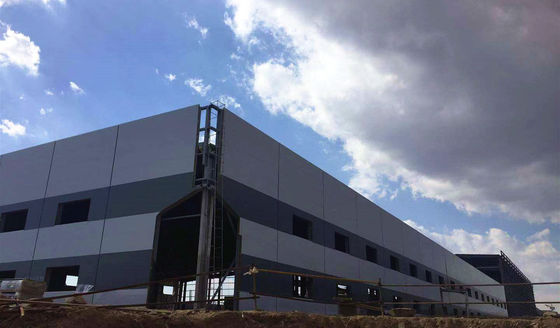 Structural Steel Structure Warehouse / Workshop Industrial Steel Construction