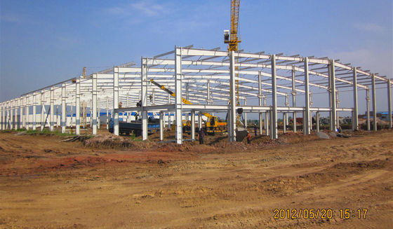 Large Span Pre Engineered Metal Buildings Structure Construction / Steel Plant Buildings