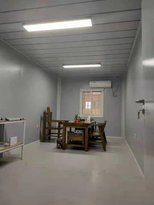 Galvanized Steel Prefab Container House Fireproof 25-Year Life