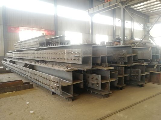 Alkyd / Epoxy Painted / Galvanized Steel Structure Members GB UB ASTM Standard