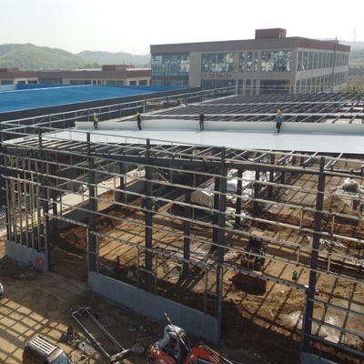 Arch Roof Steel Frame Building with H-Section Beams 50-Year Lifespan