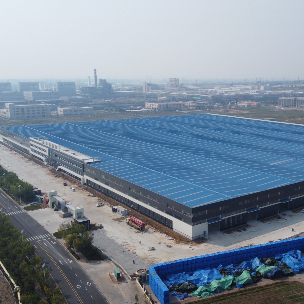 Prefabricated Steel Warehouse with Insulated Sandwich Panels